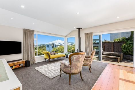 Photo of property in 33a Nevay Road, Miramar, Wellington, 6022