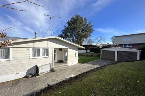 Photo of property in 16 George Place, Tokoroa, 3420
