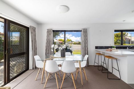 Photo of property in 1/37 Kildare Street, Northwood, Christchurch, 8051