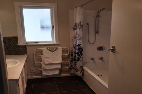 Photo of property in 131b Queen Street, Waiuku, 2123