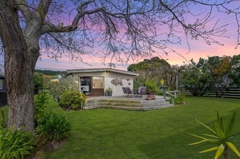 Photo of property in 54 Harper Road, Waimarama, 4294