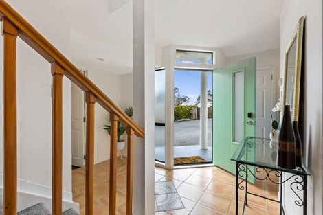 Photo of property in 1/92 Deep Creek Road, Torbay, Auckland, 0630