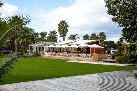 Photo of property in 33 Parkside Drive, Orewa, 0931