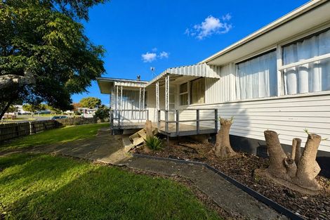 Photo of property in 1 Hywell Place, Manurewa, Auckland, 2102