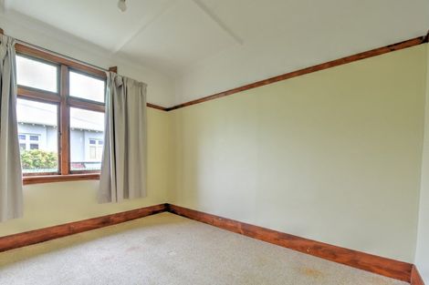 Photo of property in 25 Crombie Street, Gore, 9710