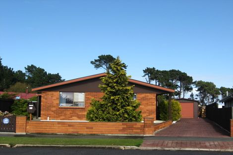 Photo of property in 27 Dakota Place, Waldronville, Dunedin, 9018