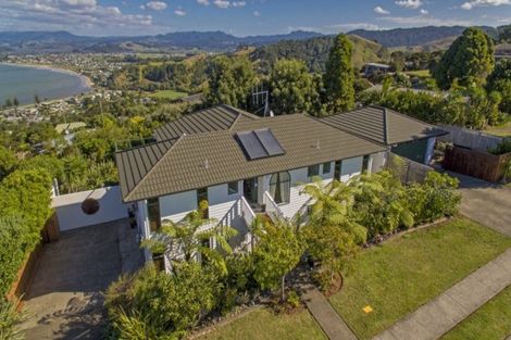 Photo of property in 91 Centennial Drive, Whitianga, 3510