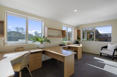 Photo of property in 126 Lincoln Road, Addington, Christchurch, 8024