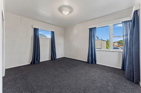 Photo of property in 2 Keith Elliott Street, Feilding, 4702