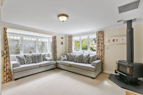 Photo of property in 24a Bracken Street, New Plymouth, 4310