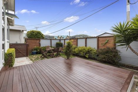 Photo of property in 30 South Street, Petone, Lower Hutt, 5012