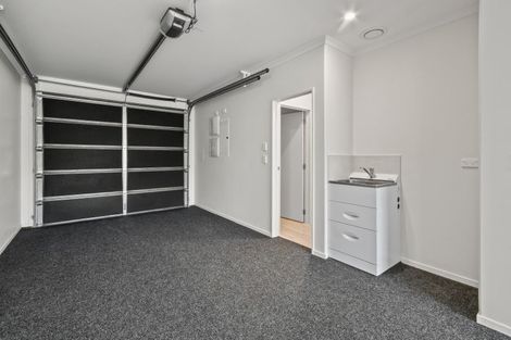 Photo of property in 60 Matairangi Avenue, Totara Heights, Auckland, 2105