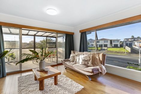 Photo of property in 1/353 Mount Albert Road, Mount Roskill, Auckland, 1041