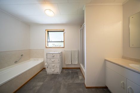 Photo of property in 5 Cleddau Street, Te Anau, 9600