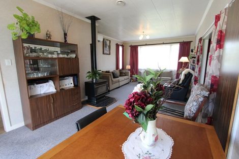 Photo of property in 44 Mangahao Road, Pahiatua, 4910