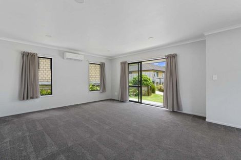 Photo of property in 28/19 Glencarron Place, Bethlehem, Tauranga, 3110