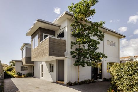 Photo of property in 357b Oceanbeach Road, Mount Maunganui, 3116