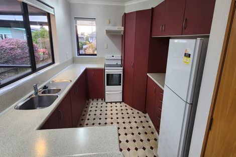 Photo of property in 10a Maire Street, Inglewood, 4330