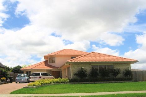 Photo of property in 4 Cloverlea Place, Pukekohe, 2120