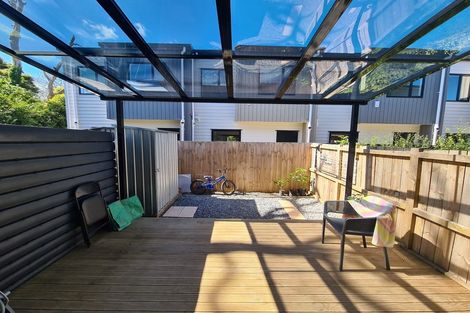 Photo of property in 6/34 Edmonton Road, Henderson, Auckland, 0612
