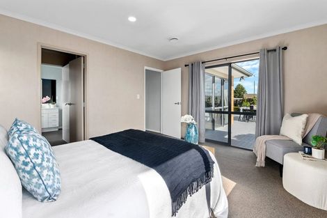 Photo of property in 4 Courtenay Place, Owhata, Rotorua, 3010