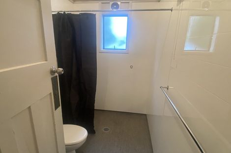 Photo of property in 62 Gladstone Road, Dalmore, Dunedin, 9010