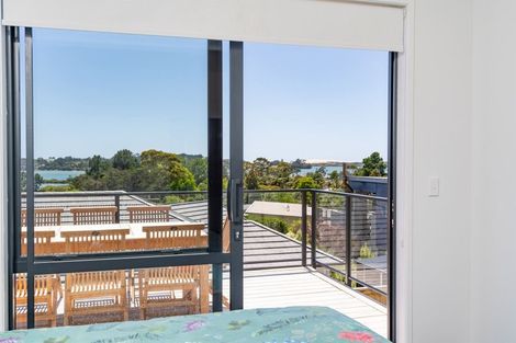 Photo of property in 4 Manuka Close, Mangawhai, 0505