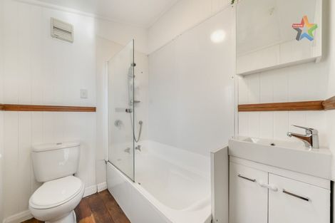 Photo of property in 17 Pirie Crescent, Moera, Lower Hutt, 5010