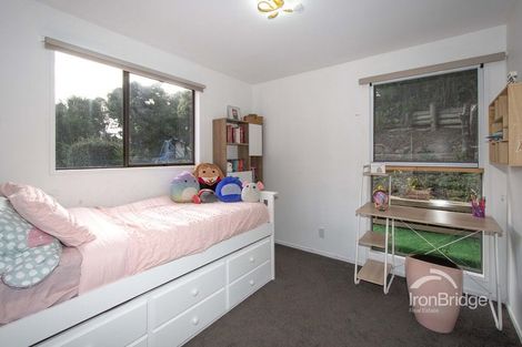 Photo of property in 10 Osmond Lane, Mount Pleasant, Christchurch, 8081