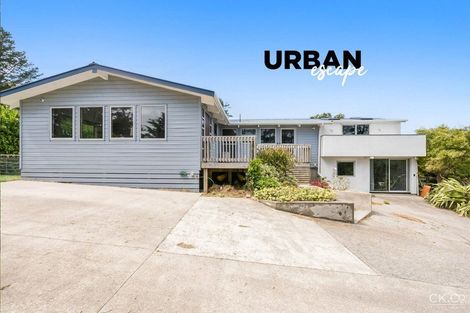 Photo of property in 10 Cottle Park Drive, Normandale, Lower Hutt, 5010