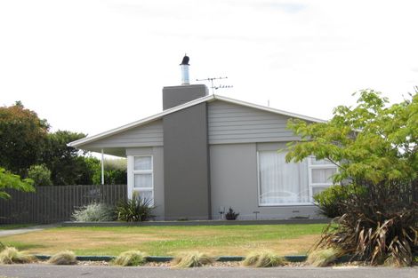 Photo of property in 26 Glenrowan Avenue, Avondale, Christchurch, 8061