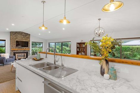 Photo of property in 16 Kilsby Place, Levin, 5510