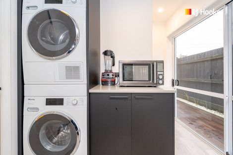 Photo of property in 2 Rutland Street, Mornington, Dunedin, 9011