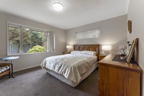 Photo of property in 9 Scarlet Lane, Redwood, Christchurch, 8051