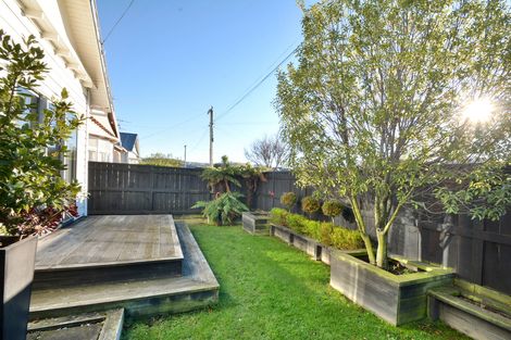 Photo of property in 18 Pretoria Avenue, Saint Clair, Dunedin, 9012