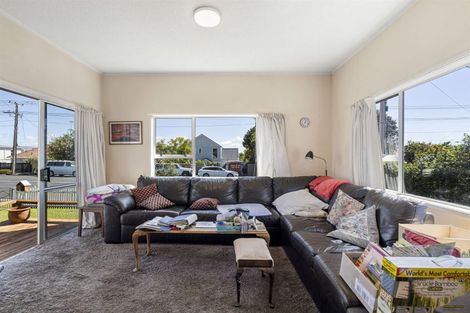 Photo of property in 93a Bayswater Avenue, Bayswater, Auckland, 0622