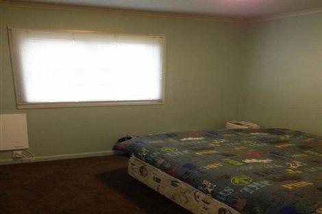 Photo of property in 15 Marsh Avenue, Forrest Hill, Auckland, 0620