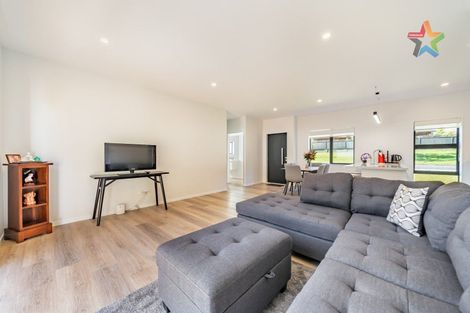 Photo of property in 72a Raukawa Street, Stokes Valley, Lower Hutt, 5019