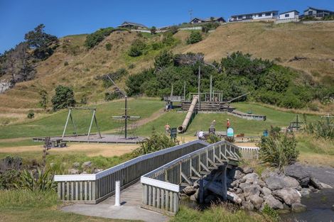 Photo of property in 6 Mowhanau Drive, Kai Iwi, Whanganui, 4574