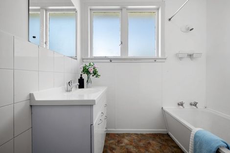 Photo of property in 18a Frank Hewitt Street, Pukekohe, 2120