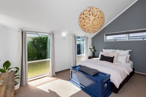 Photo of property in 2/249 Taradale Road, Pirimai, Napier, 4112