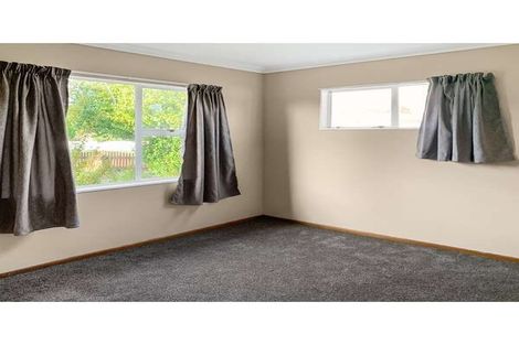 Photo of property in 21 Heather Street, Levin, 5510