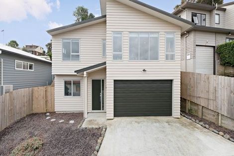 Photo of property in 18 Brownlee Place, Pukekohe, 2120