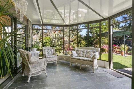 Photo of property in 164a Victoria Street, Cambridge, 3434