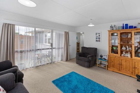 Photo of property in 13 Russell Street, Marton, 4710