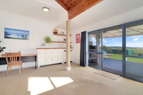 Photo of property in 242 Pukehina Parade, Pukehina, Te Puke, 3189