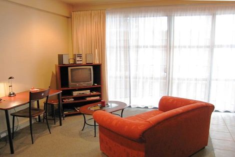 Photo of property in Atrium Apartments, 2l/154 The Terrace, Wellington Central, Wellington, 6011
