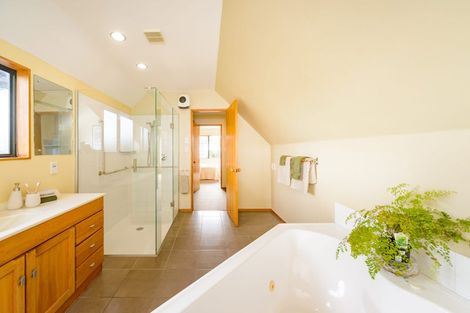 Photo of property in 7a Palm Avenue, Hokowhitu, Palmerston North, 4410