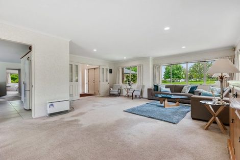 Photo of property in 336 Old North Road, Kumeu, 0892