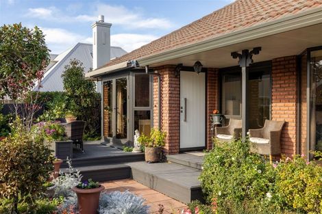 Photo of property in 84 Leinster Road, Merivale, Christchurch, 8014